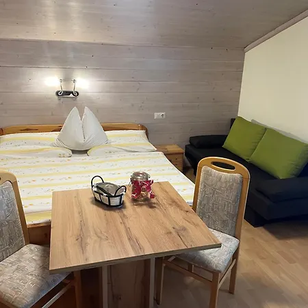 Nocleg ze śniadaniem Schnoellhof 3*